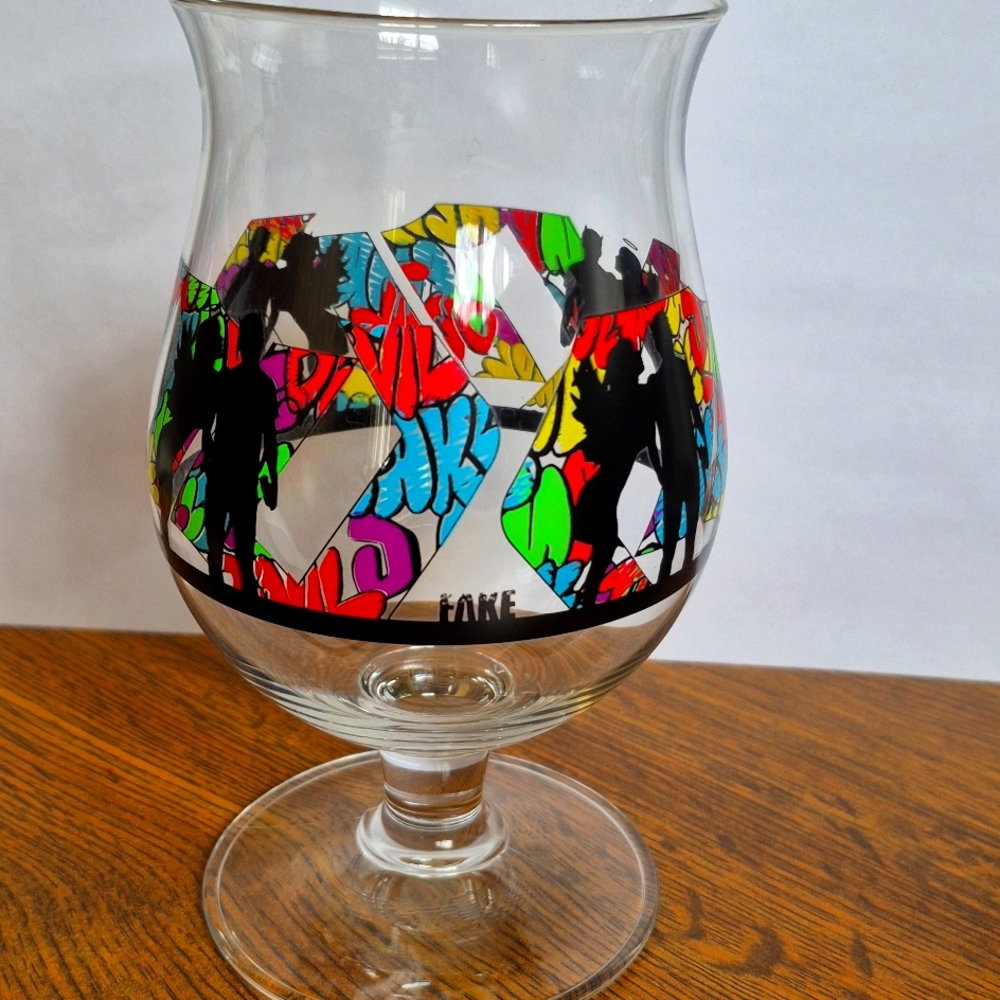 Duvel Belgian Ale Tulip Stemmed Beer Glass Artist FAKE
